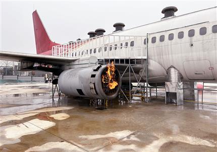 The World's First set of Feiyu Aviation Simulation Co.,Ltd Xi An Delivery Real Aircraft to Transform the Aircraft Fire Rescue Real Fire Training System